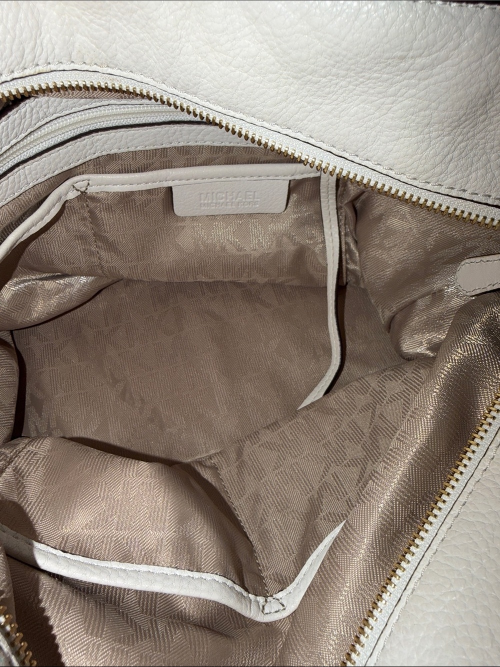 Michael Kors White Pebbled Leather Tote with Gold Hardware - Picture 8 of 8